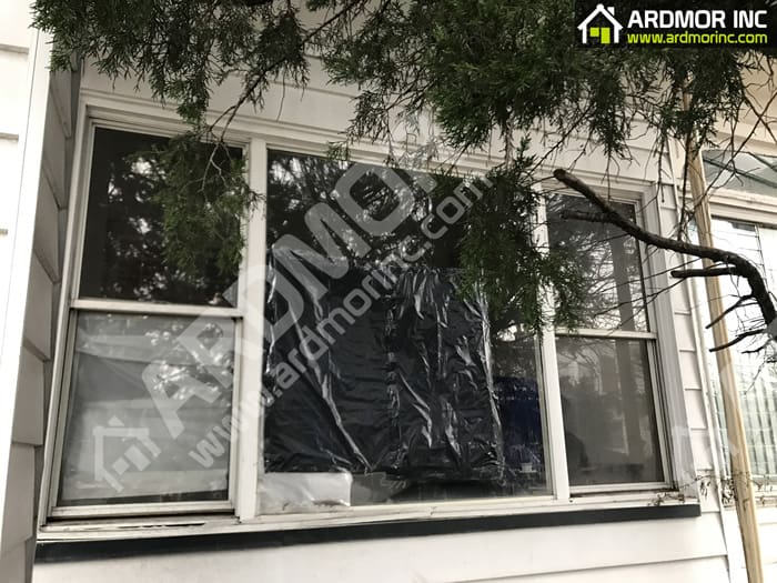 Triple-Double-Hung-Vinyl-Window-Philadelphia–Before