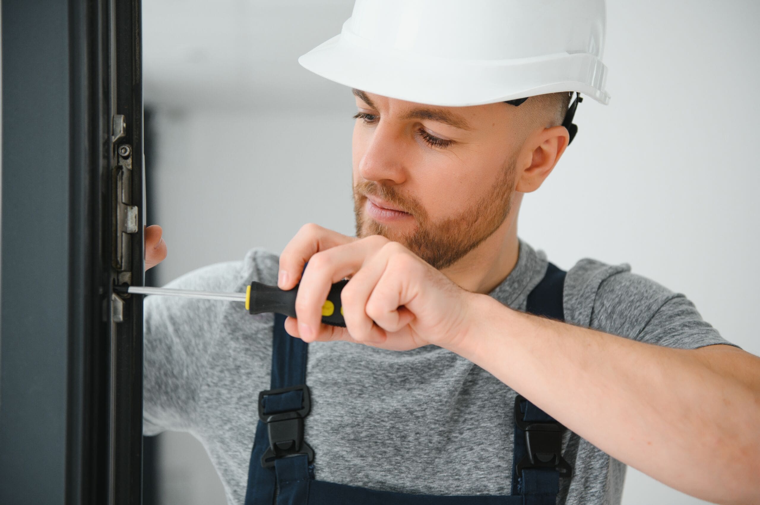 broken window what to do