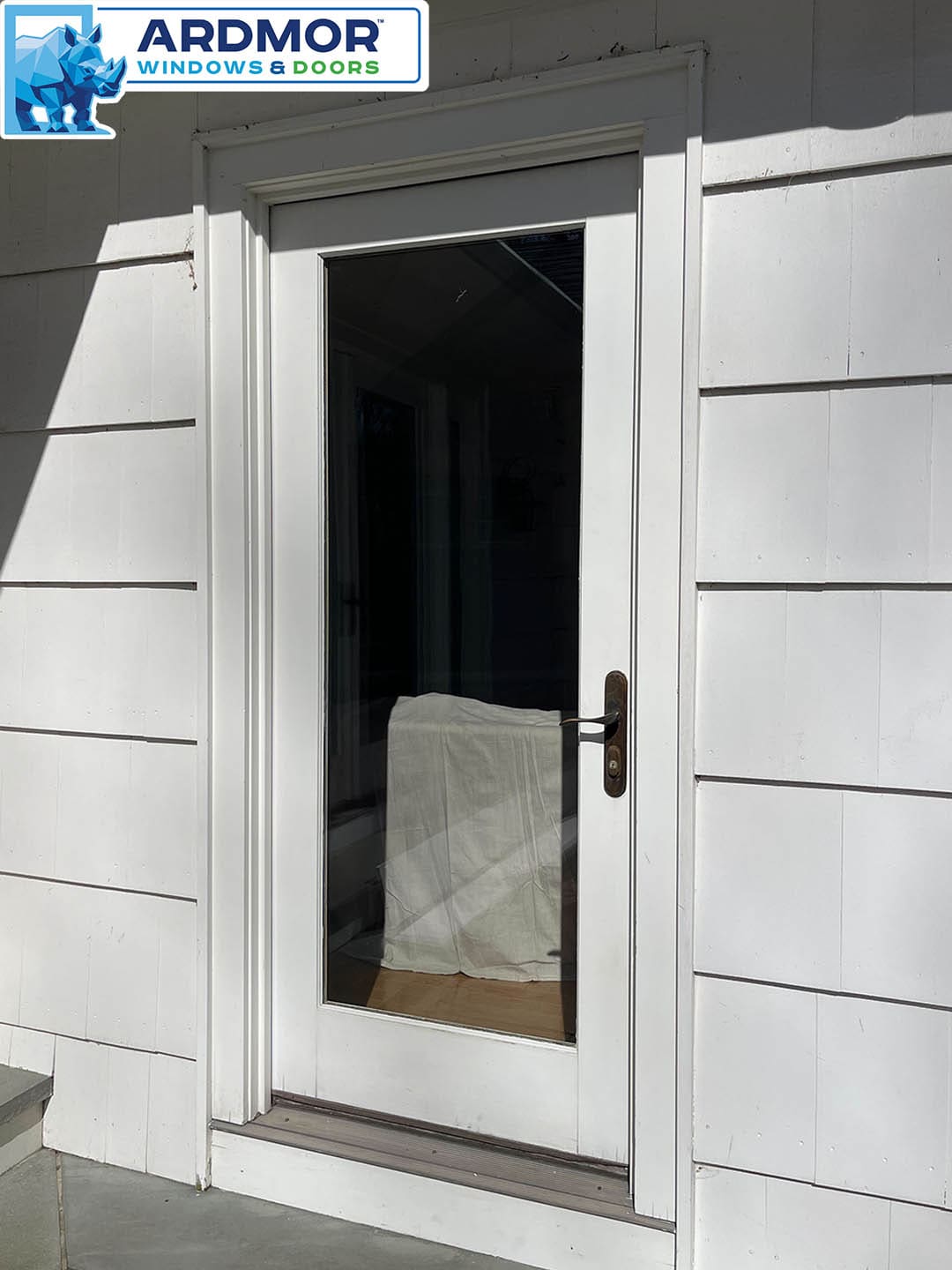 andersen_8_series_full_view_interchangeable_storm_door_installation_in_morristown_new_jersey_project_9363_before