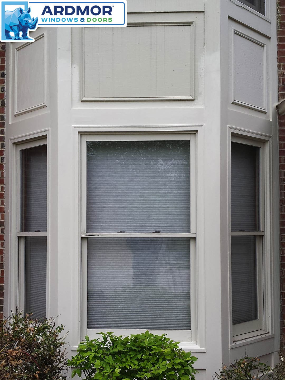 rotten_wooden_bow_window_repair_project_after