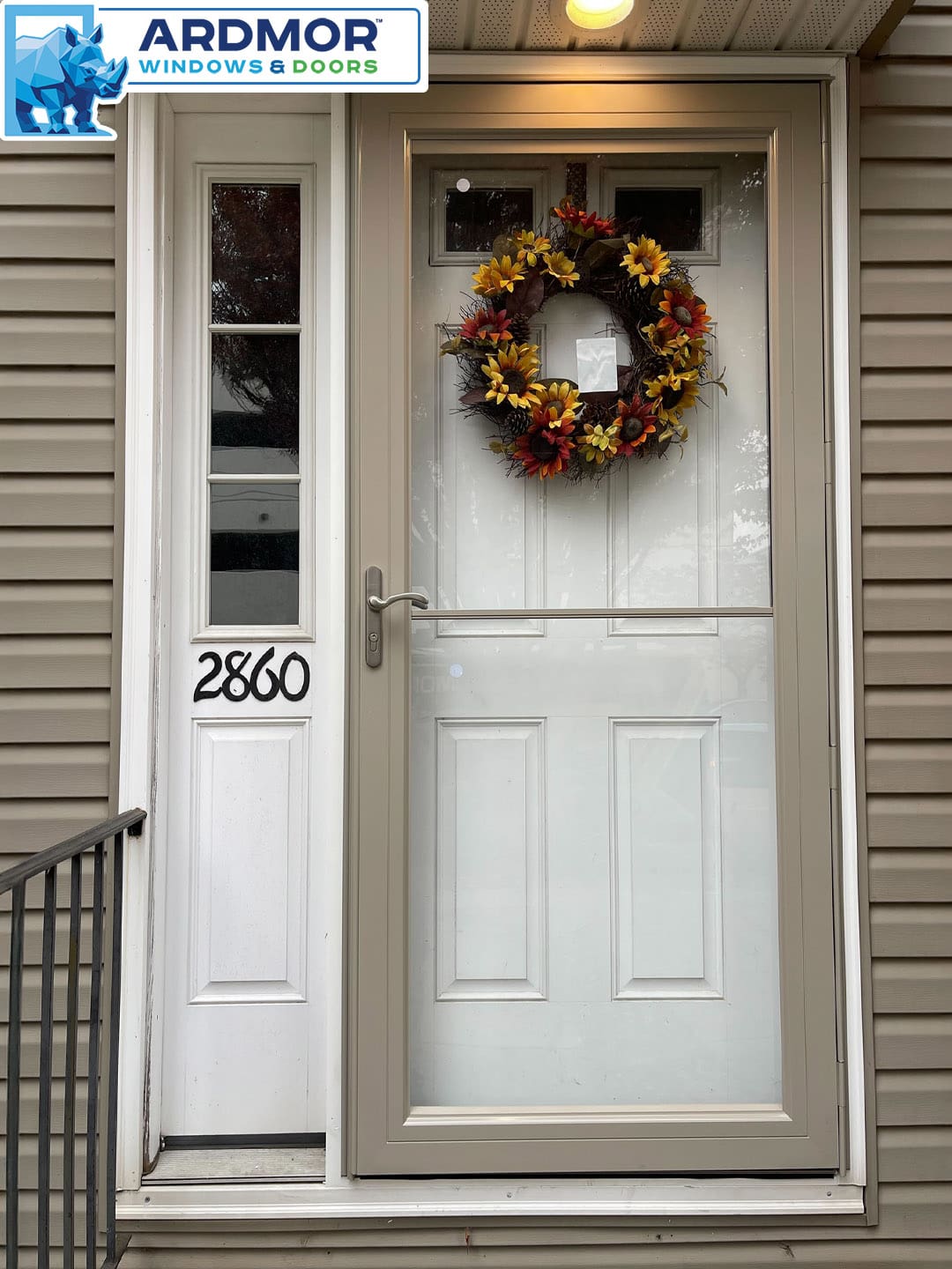 andersen_8_series_fullview_retractable_insect_screen_storm_door_replacement_in_philadelphia_pennsylvania_project_8922_after