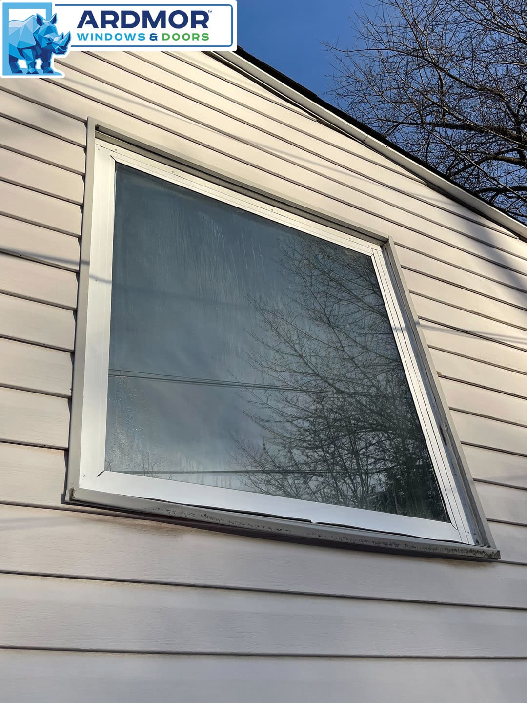 foggy_glass_replacement_in_haverford_pennsylvania_project_10536_before