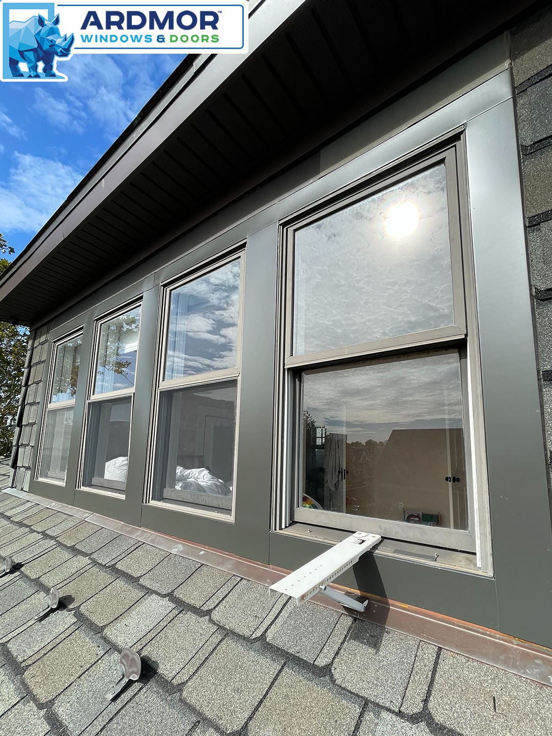 triple_wood_single_hung_window_aluminum_flashing_replacement_weehawken_nj_project_8525_after