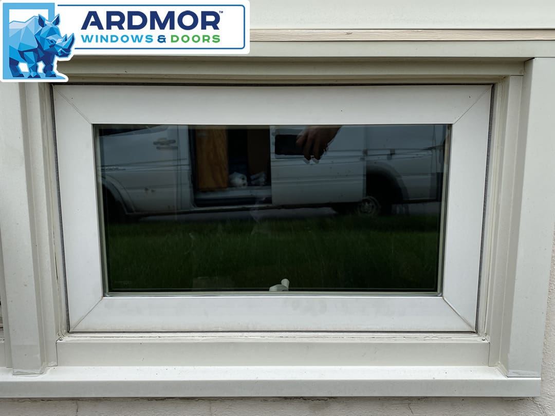 broken_glass_replacement_in_vinyl_awning_window_in_milltown_new_jersey_project_6808_after