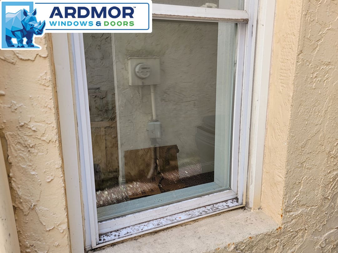 broken_glass_replacement_in_vinyl_double_hung_window_in_philadelphia_pennsylvania_project_7122_after