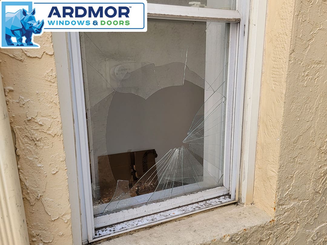 broken_glass_replacement_in_vinyl_double_hung_window_in_philadelphia_pennsylvania_project_7122_before