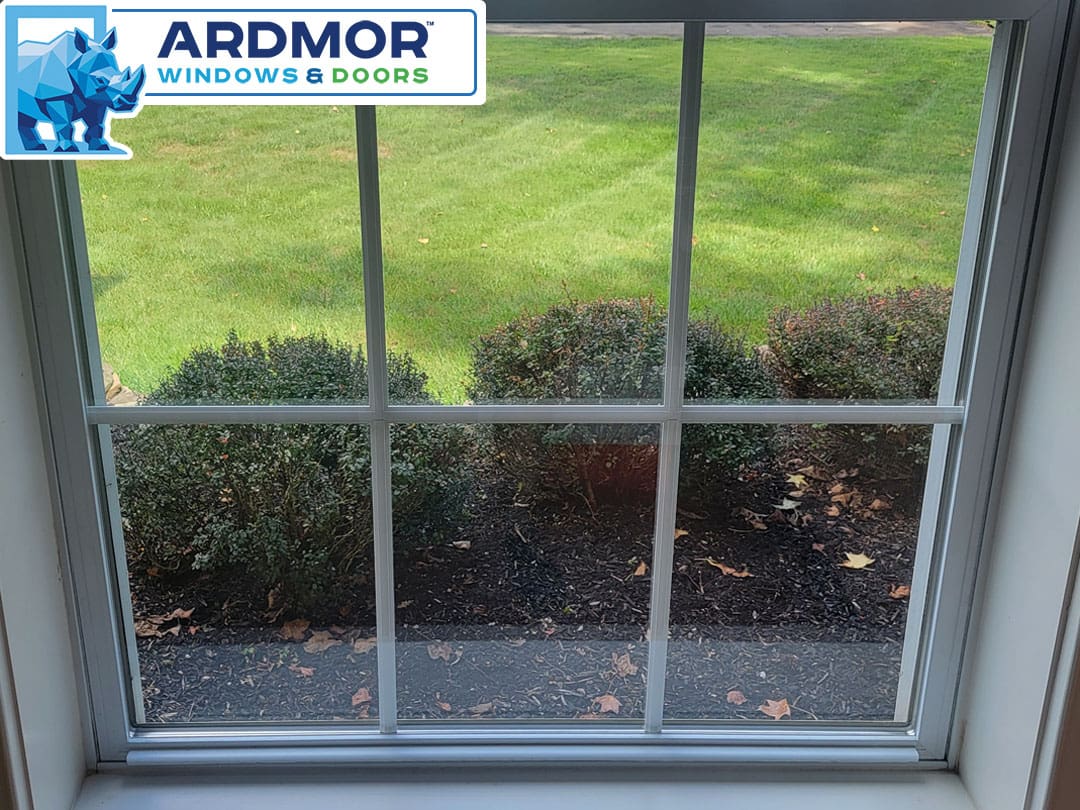 broken_glass_replacement_service_in_vinyl_double-hung_window_in_yardley_pennsylvania_project_7255_after