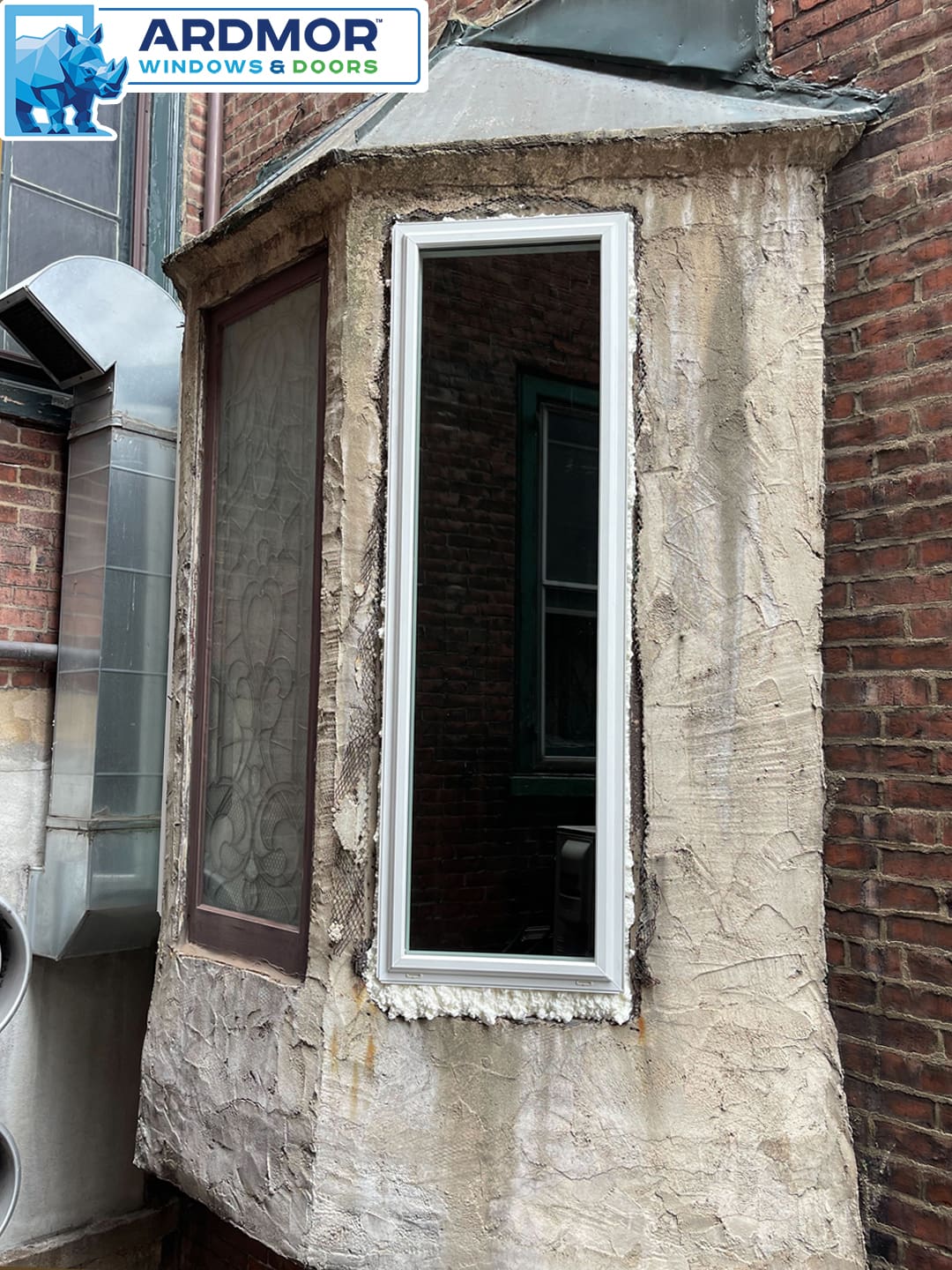 advanced_6300_series_vinyl_picture_windows_replacement_in_philadelphia_pennsylvania_project_9044_before