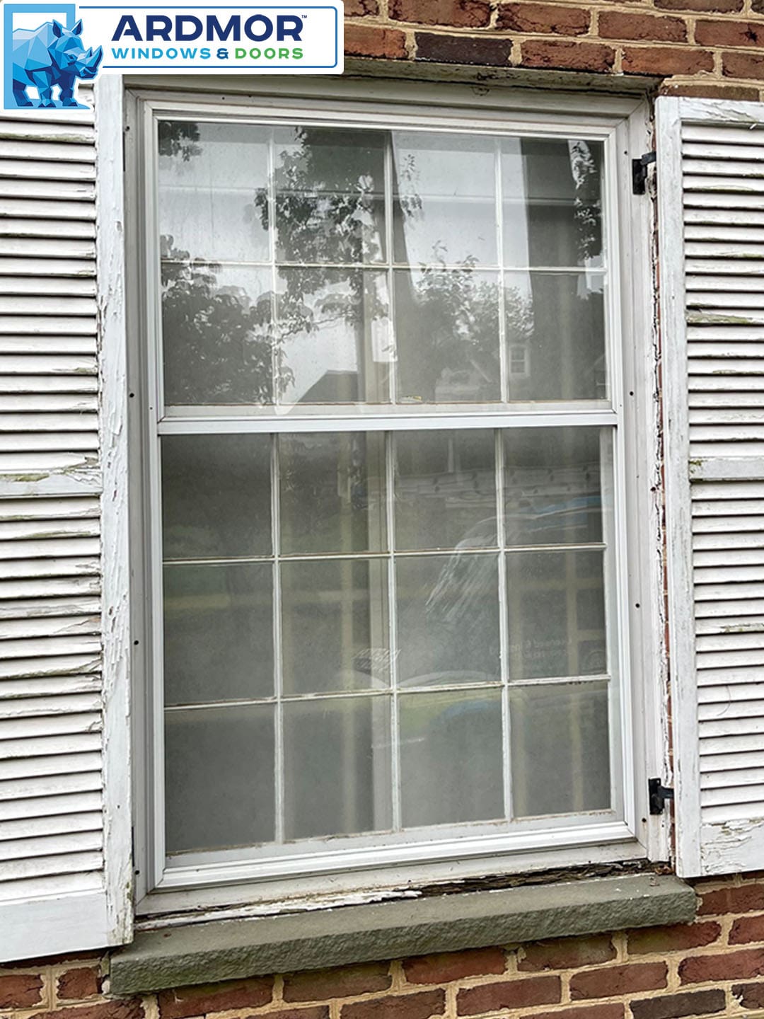 brick_molding_replacement_around_single_window_in_lafayette_hill_pennsylvania_project_8740_before