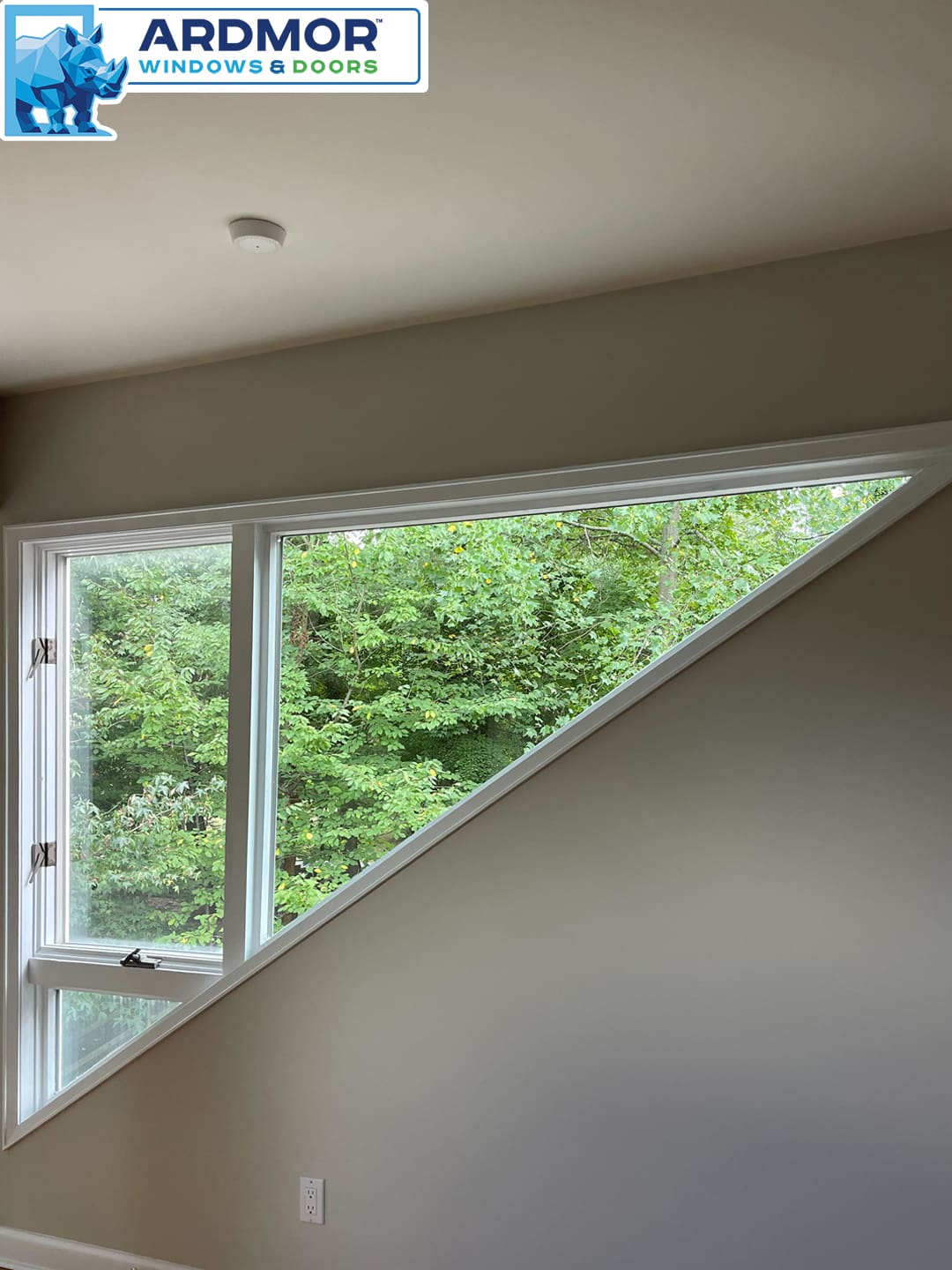 foggy_glass_replacement_job_in_wood_triangle_window_in_tinton_falls_new_jersey_project_9810_after