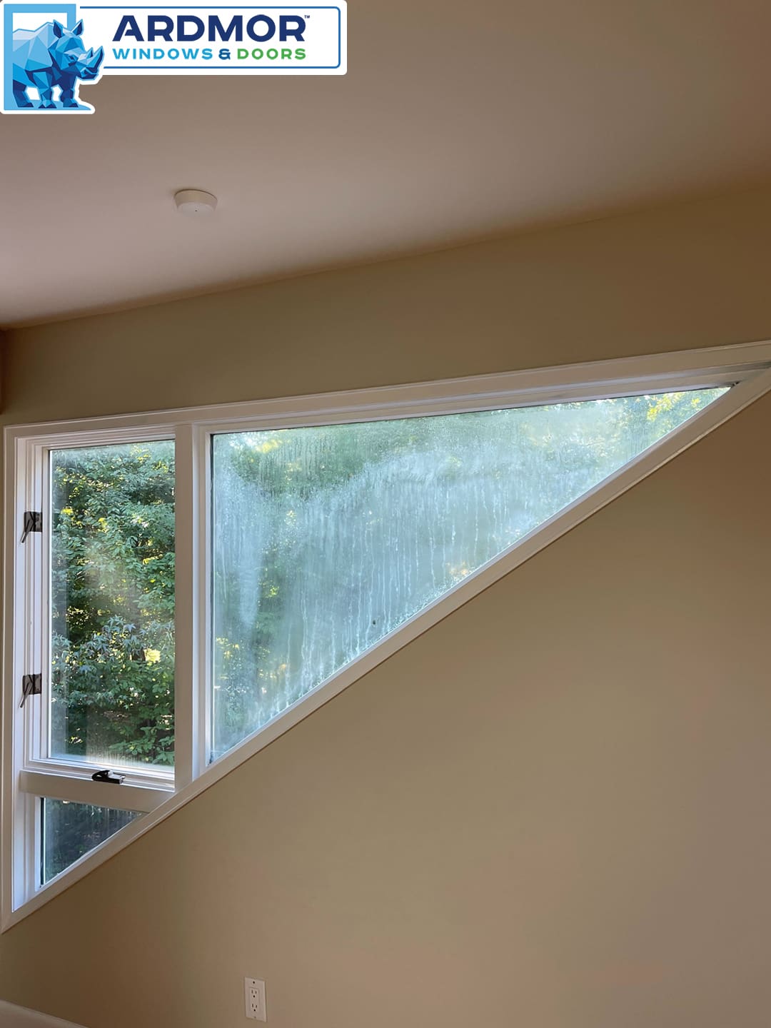 foggy_glass_replacement_job_in_wood_triangle_window_in_tinton_falls_new_jersey_project_9810_before