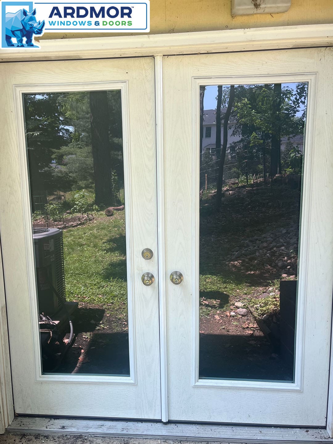 glass_replacement_in_wood_hinged_door_in_huntingdon_valley_pennsylvania_project_11049_after