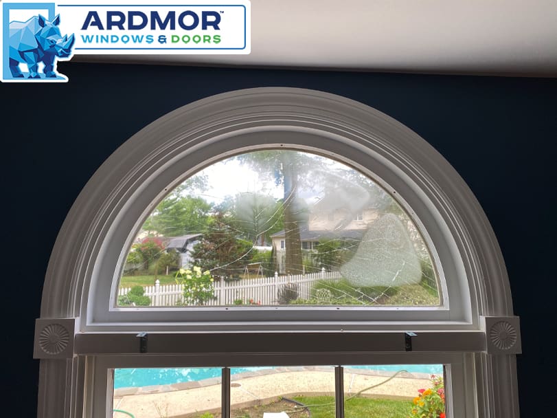 cracked_and_foggy_glass_replacement_in_arched_window_in_delran_new_jersey_project_9706_before
