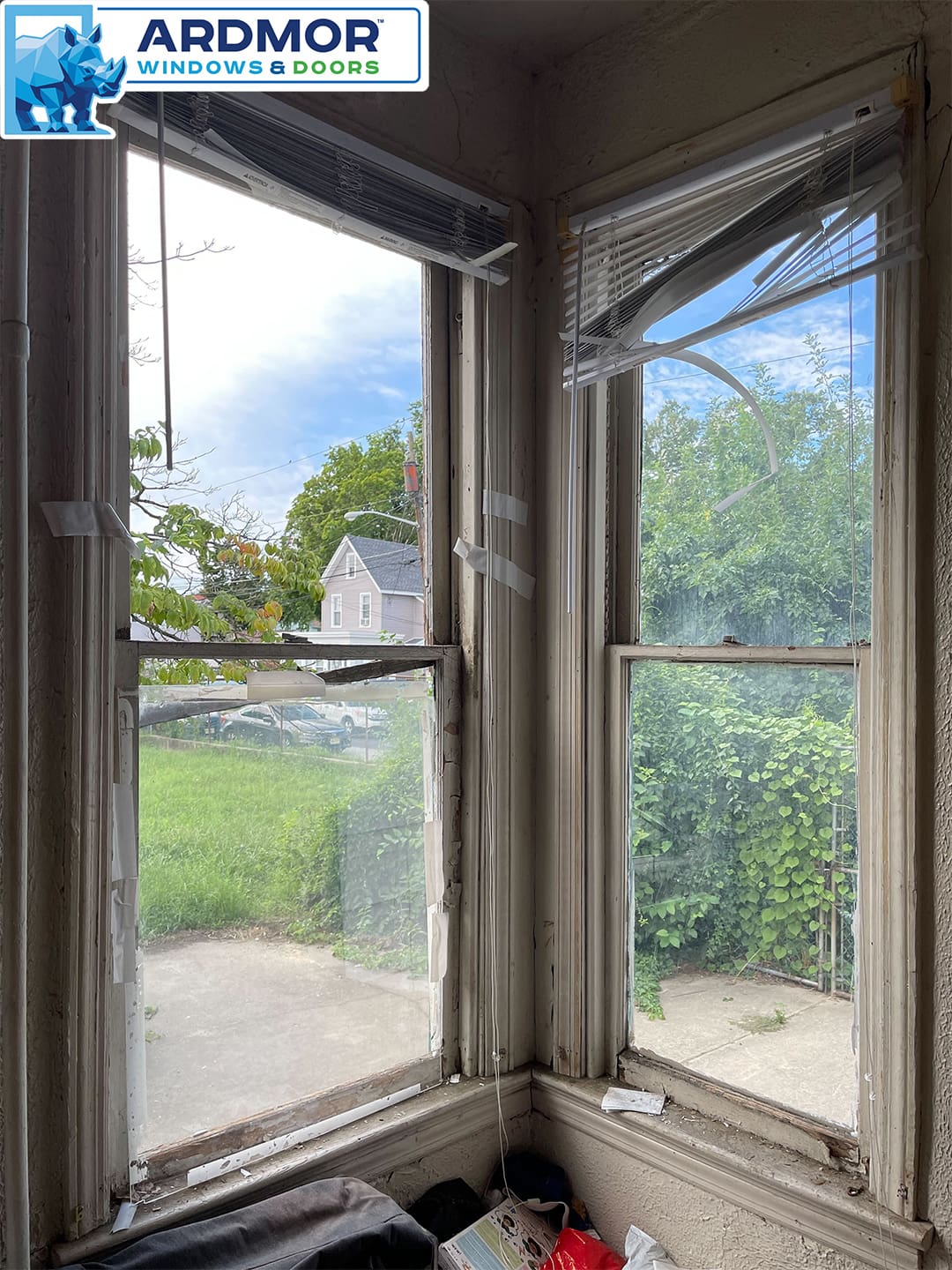 viwinco_single_double_hung_window_replacement_service_in_camden_new_jersey_project_7221_before