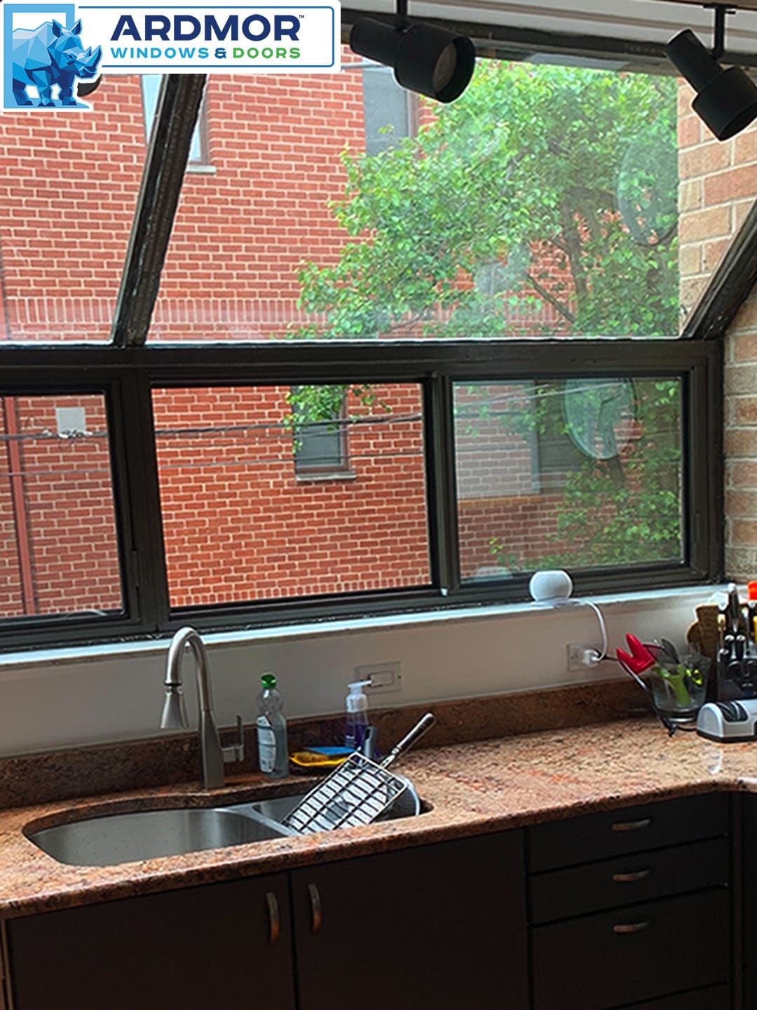 foggy_glass_replacement_in_aluminum_window_in_philadelphia_pennsylvania_project_6322_after